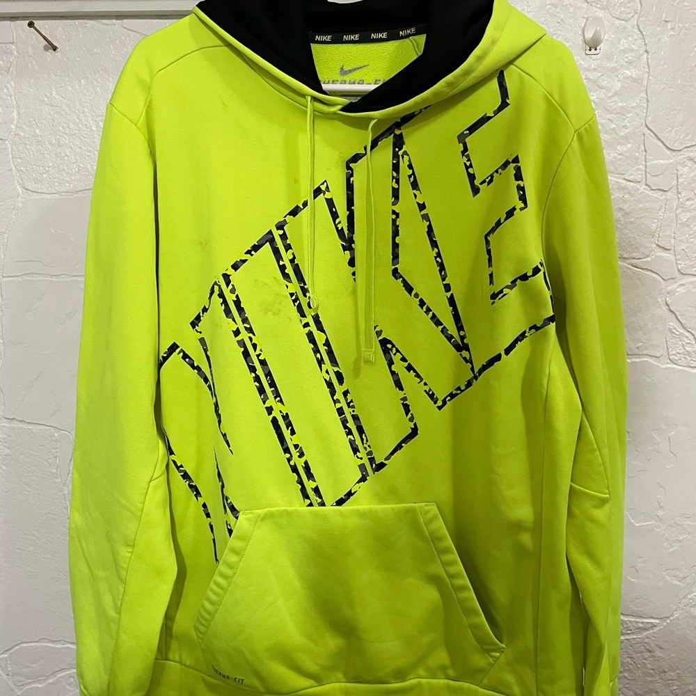 Nike fluorescent yellow men’s large sweatshirt hoodie